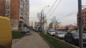 Улица 1905 года от метро до путепровода