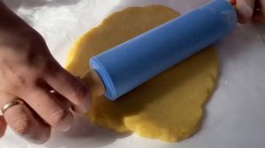 Вкусный пирог с грецкими орехами, изюмом, курагой и со сгущенкой!