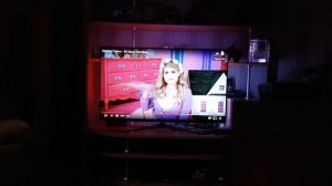 Адаптивная фоновая подсветка для телевизора