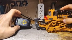 Обзор Бульдозера на радиоуправлении