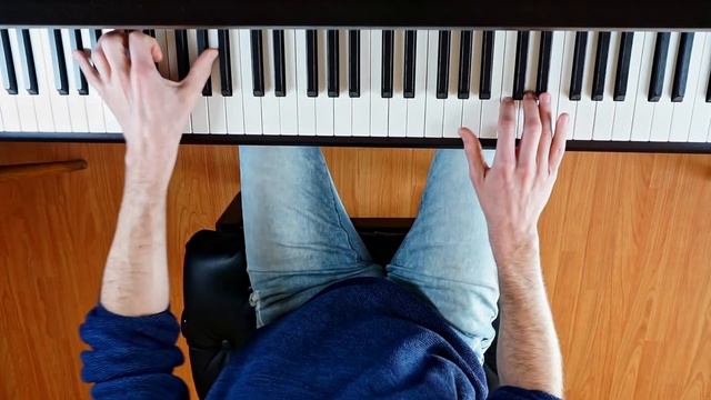 Bohemian Rhapsody, piano version played by Chris Pommranz смотреть онлайн