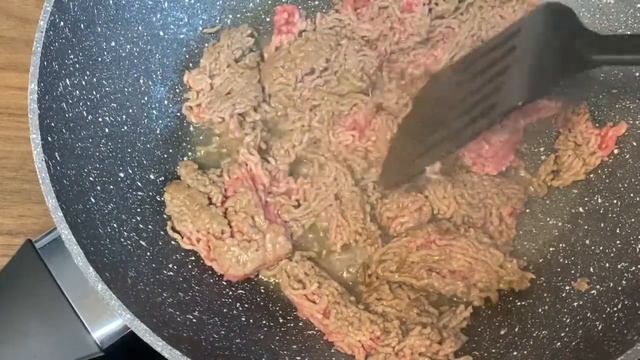 Мини-пиццы из баклажана ? Mini-Auberginen-Pizza смотреть онлайн