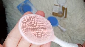 Щетки для чистки лица ?