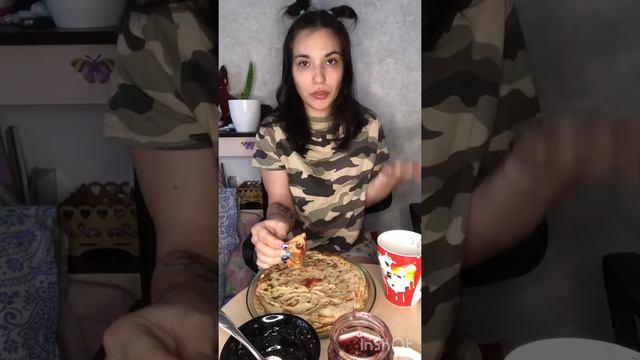 Блинчики с вареньем?|мукбанг смотреть онлайн
