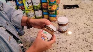 Бесплатные продукты в США/ПАНИКА/Консервы на случай мирового голода/Кризис в США/Жизнь в Америке