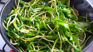 Купили черемшу в Париже, жарю черемшу . ЧЕЧЕНСКИЙ деликатес ?