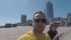 Гуляем по Новороссийску, зашли в Эники Беники