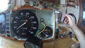 ЦИФРОВОЙ УКАЗАТЕЛЬ УРОВНЯ ТОПЛИВА HRDZ В ЖИГУ 16V/ПОДКЛЮЧЕНИЕ