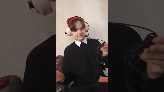 ОБЗОР НА НАУШНИКИ COUGAR Phontum Essential розовый смотреть онлайн