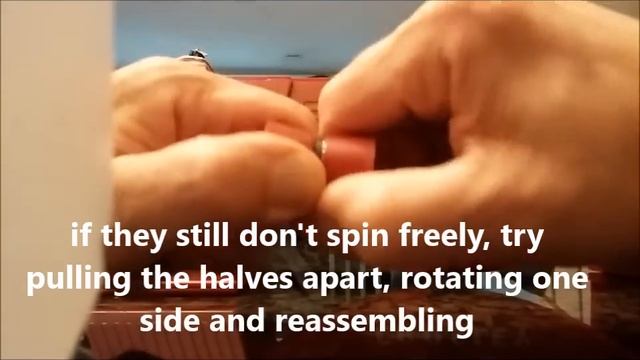 Crosley AC1001 Vinyl Record Cleaner смотреть онлайн