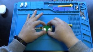 Разбираем беспроводные наушники Xiaomi Airdots disassemble wireless headphones