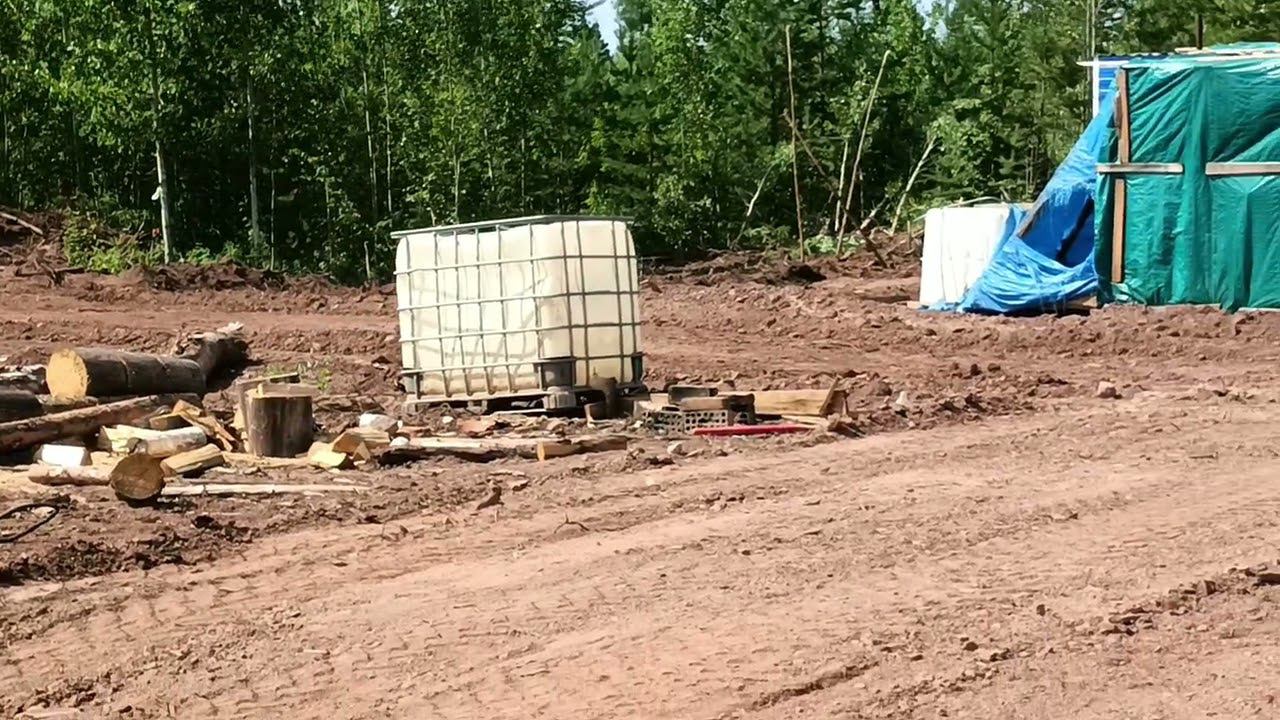 Медведик чуть ли не на площадку ПРС зашёл смотреть онлайн