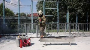 ЭКСПЕРИМЕНТЫ от МЧС: как правильно тушить горящее масло