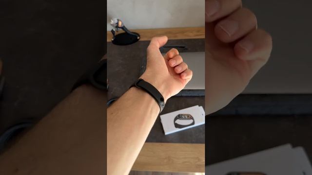 Топчик за свои деньги как всегда??Фитнес браслет Xiaomi Mi Band 8 ? смотреть онлайн