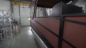 Моторный катамаран BRO pontoon 80 для туризма и отдыха на воде