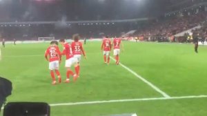 Празднование победного гола в ворота цска Ларсоном