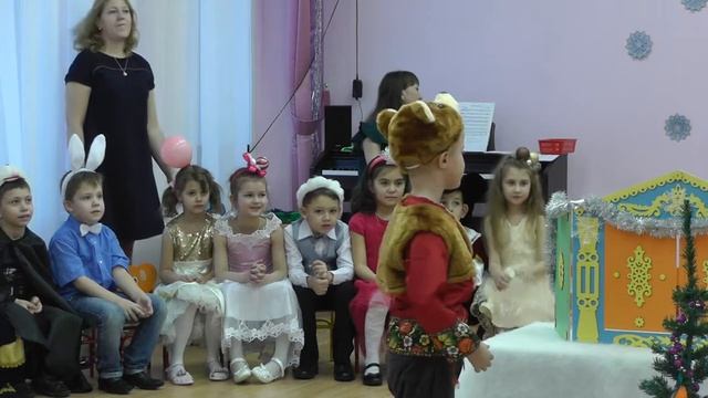 2018 - Ёлка в садике смотреть онлайн