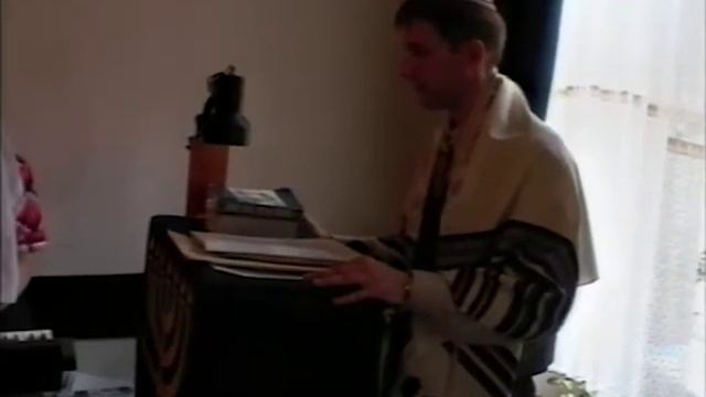 Виталий Футорный. Мессианское еврейское служение. Львов. 2003г. смотреть онлайн