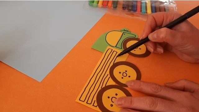 Аплікація «Вантажна машина» Рухома поробка, цікава для малюків