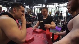 Суперсила против Техники_ Юрий Спасокукоцкий vs Виктор Симкин _ Армрестлинг