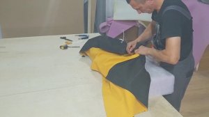 Banquette in a carriage screed | Банкетка в каретной стяжке