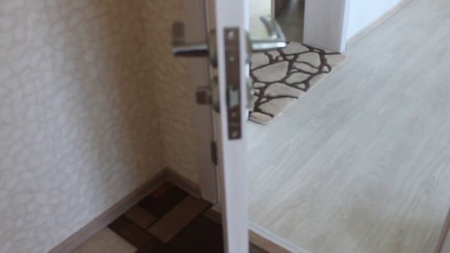 КАКИЕ МЕЖКОМНАТНЫЕ ДВЕРИ ВЫБРАТЬ ?--наш бюджетный вариант. смотреть онлайн