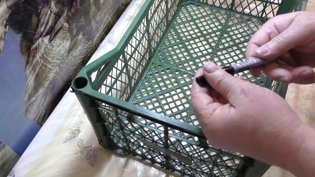 ? Рассада - делаем поддон под горшочки ? из плёнки. Полив, как ? верхний, так и нижний (seedlings).
