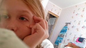 БЛИН как можно мне любить девочку девяти лет мне почти 10 лет