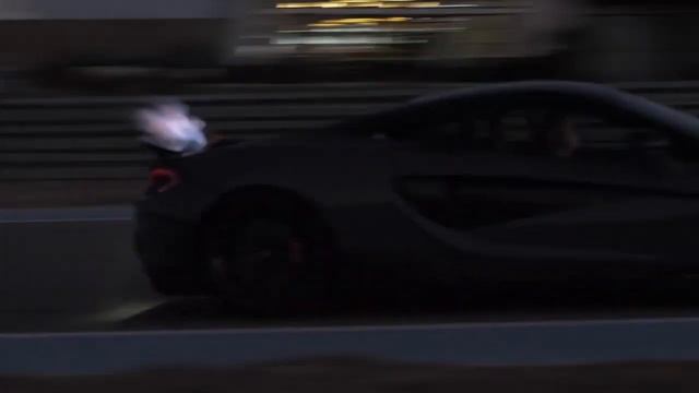 McLaren Tech Club Episode No. 11 - Exhaust System Materials смотреть онлайн