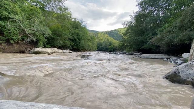 Звуки природы Дагестана Горная река Кайтагский район р. Улучай