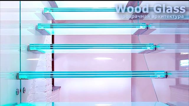 Стеклянные лестницы WOOD GLASS со стеклянным ограждением