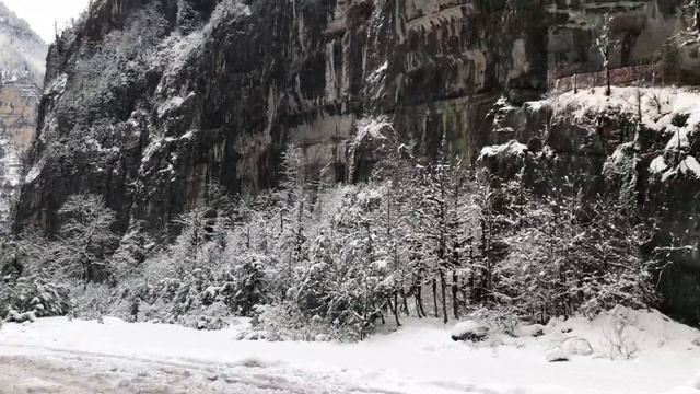 Юпшарский каньон в Абхазии. смотреть онлайн