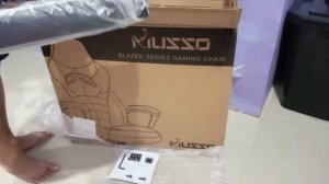 MUSSO Blazer Series Gaming Chair - Unboxing