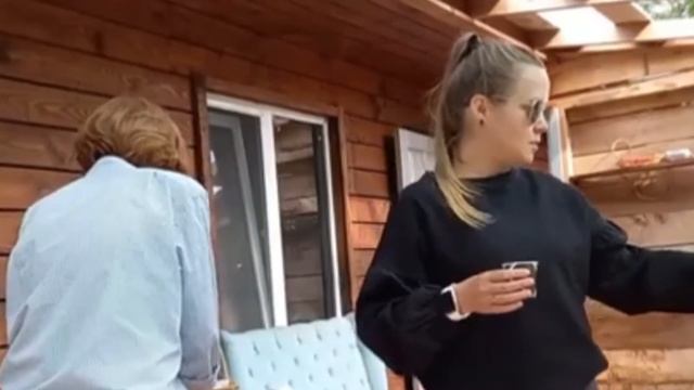 Полезные советы. "Ослиная ферма под Киевом". Ослиное молоко и косметика из него. Людмила Морозова. смотреть онлайн