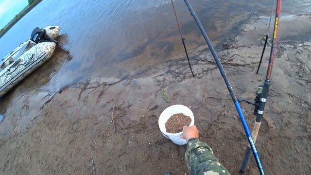 БАЛДЕЮ У ДЕРЕВНИ - НА ФИДЕР, НА РАССЛАБОНЕ! ПОД ПЕЛЬМЕНИ ТАСКАЮ ПЛОТВУ \ УСНУЛ ПОД ПЕНИЕ ПТИЦ!!! смотреть онлайн