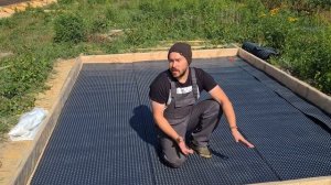 Капитальный фундамент для бытовки и мастерской дешевле винтовых свай