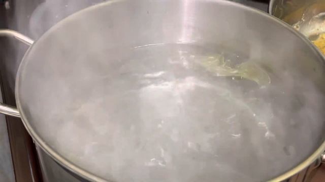 ТАКОЕ ВСЕГДА ЕСТЬ В МОЕЙ МОРОЗИЛКЕ смотреть онлайн