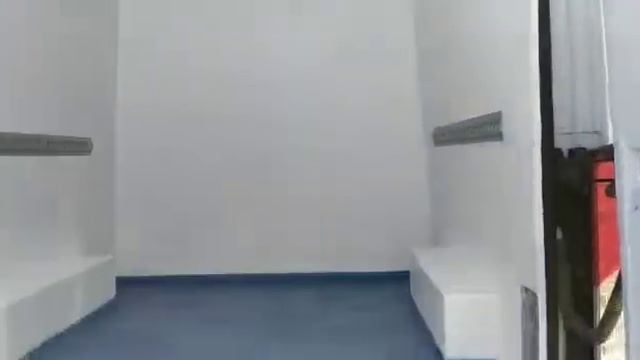 Переоборудование цельнометаллического фургона в грузопассажирский