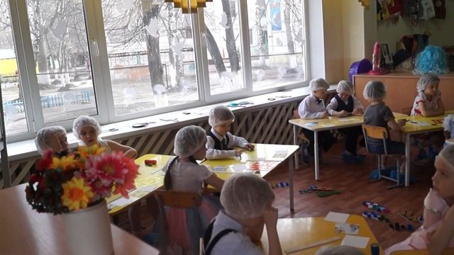 часть. "Свойства света" . Воспитатель старшей группы: Леонтьева Светлана Николаевна смотреть онлайн