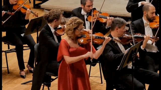 W.A. MOZART: Concerto per violino e orchestra "Adelaide", K 294a (2° mov.) смотреть онлайн