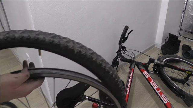 Как поменять камеру на заднем колесе горного велосипеда на примере Stels Navigator 630 смотреть онлайн