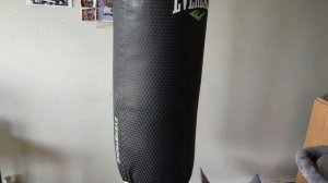 EVERLAST Everstrike 70lb Heavy bag REVIEW