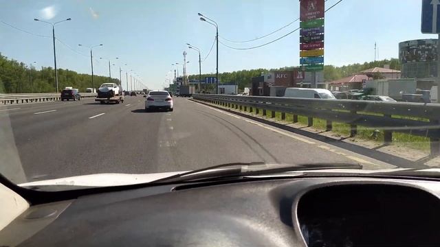 Выходные на треке смотреть онлайн