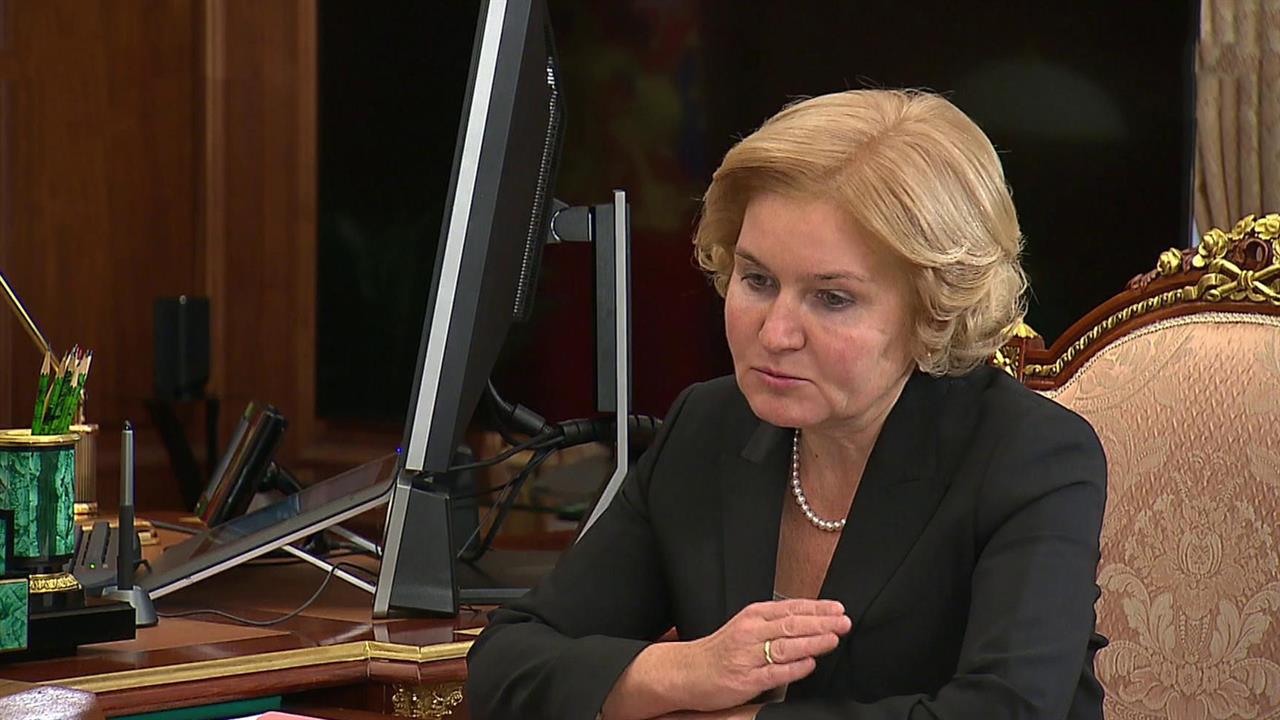 О поддержке семей, которые взяли ребят из детдомов...чь на встрече Владимира Путина с Ольгой Голодец