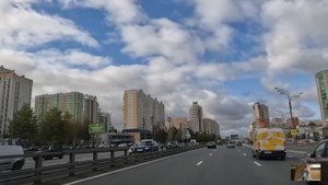Медсестры смеялись над полной санитаркой. А увидев, с кем та пришла на новогодний корпоратив, рыдал