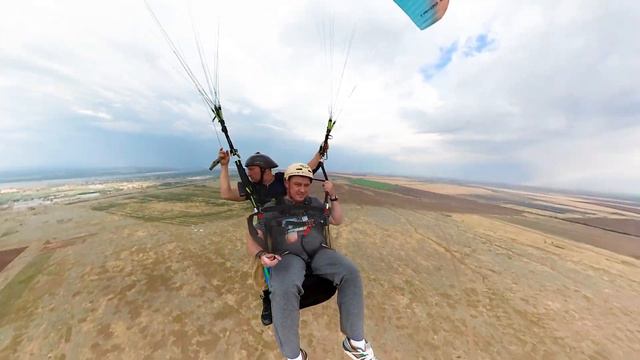 Insta360 One R + Paraglider смотреть онлайн