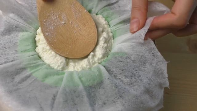 Я просто взяла молоко, кефир и получился самый вкусный домашний сыр / Адыгейский сыр на сыворотке