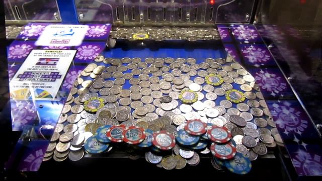 Aussie Coin Pusher EP 438  WOW I DONATED THIS GAME AND MORE смотреть онлайн