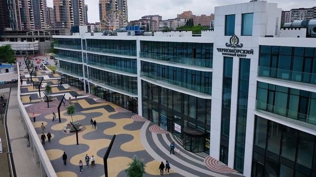 Современный торговый центр Черноморский в г. Новороссийск начал свою работу!
