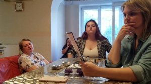 VLOG Пришли гости на новоселье. Играем в игры